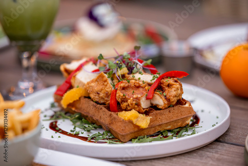 Obraz na płótnie grilled chicken breast w salonie