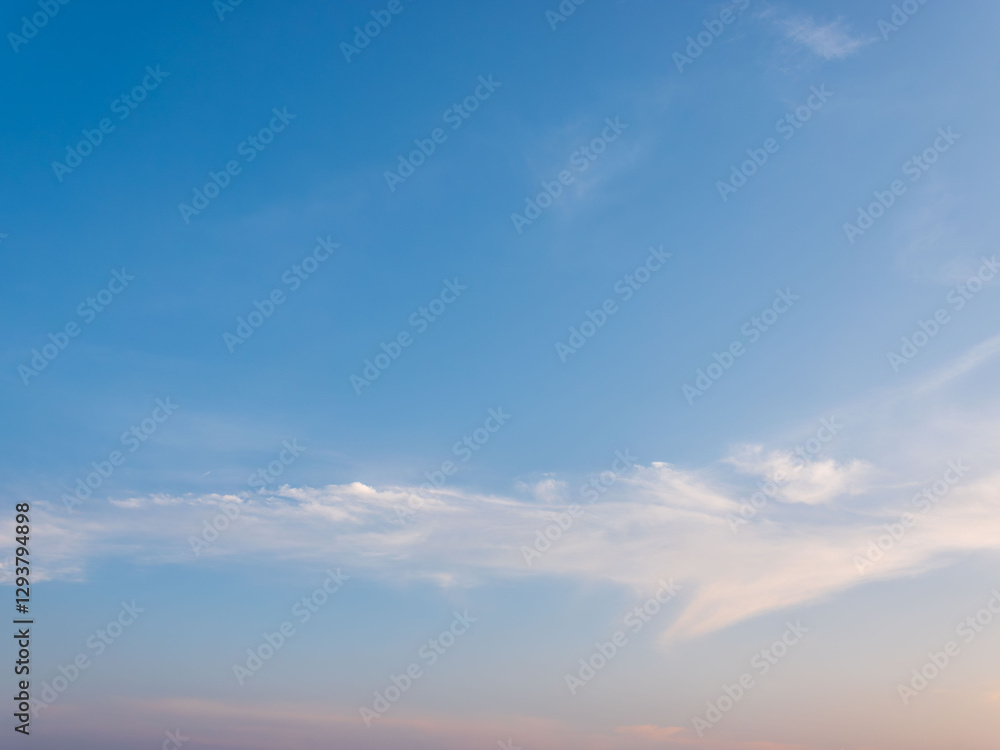 Obraz premium 冬の夕暮れの空と雲46