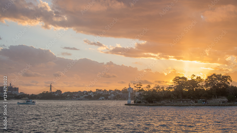 Obraz premium Sydney sunset on sea