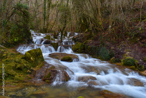 Toberia waterfall in the Si...