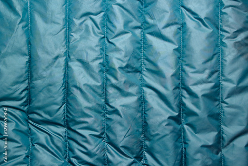 Wallpaper Mural ダウンジャケット表面：カラフルな冬の暖かさ Torontodigital.ca