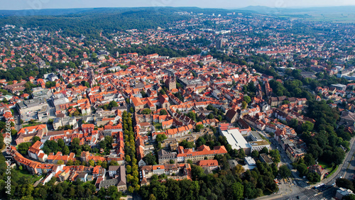 Obraz na płótnie Aerial panorama view around the old town of the city Göttingen in Germany on a sunny morning in spring. w salonie