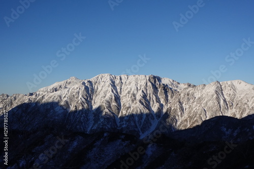 初冬の笠ヶ岳を飛騨沢から望む / 北アルプス「雪山登山」