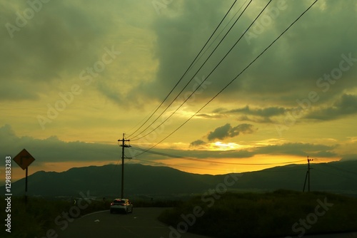 Sunset on a Japanese Road , 日本の道路の夕暮れ