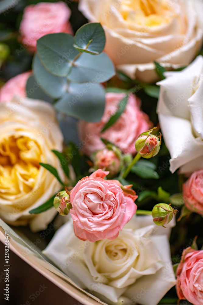 Fototapeta premium Bouquet of Pink and White Roses close up