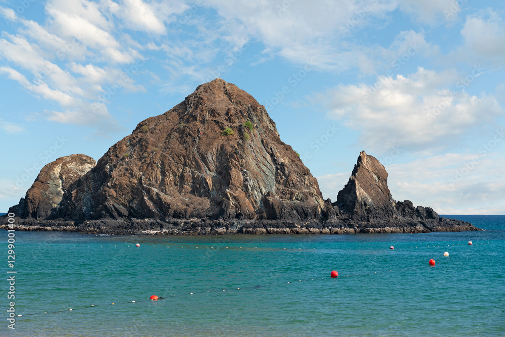 Fujairah Emirate - beach on Indian ocean, United Arab Emirates