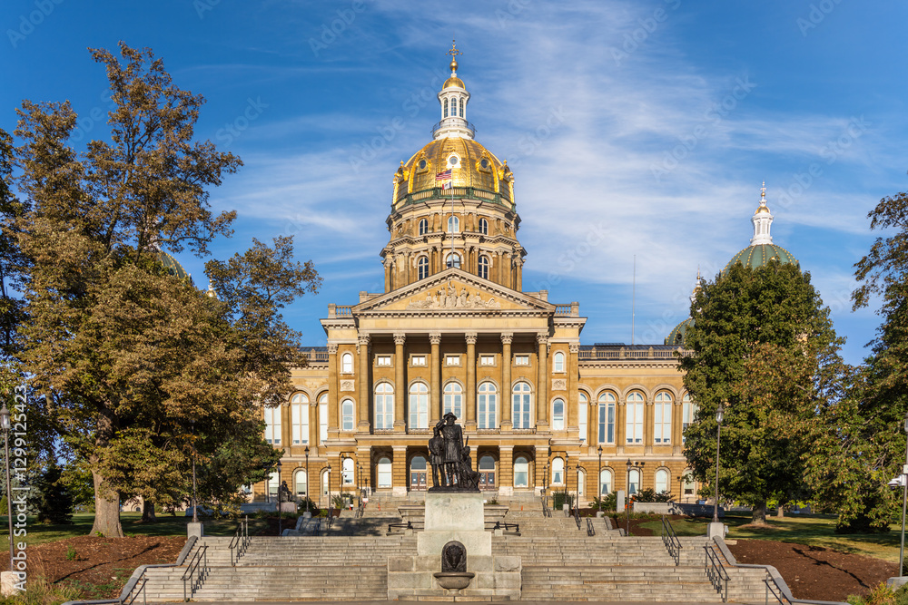 Iowa State Capitol in Des Moines. The Iowa State Capitol houses the Senate, House of Representatives, the Offices of the Governor, Attorney General, Auditor, Treasurer, and Secretary of State