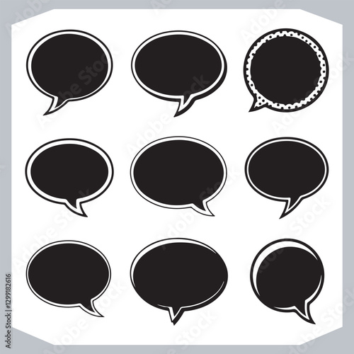 Obraz na płótnie Outline Speech Bubbles in Different Shapes Hand Drawn Doodle Pack w salonie