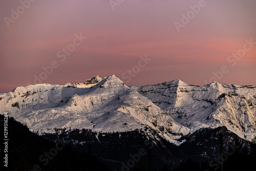 Morgenrot in den Bündner Alpen photo