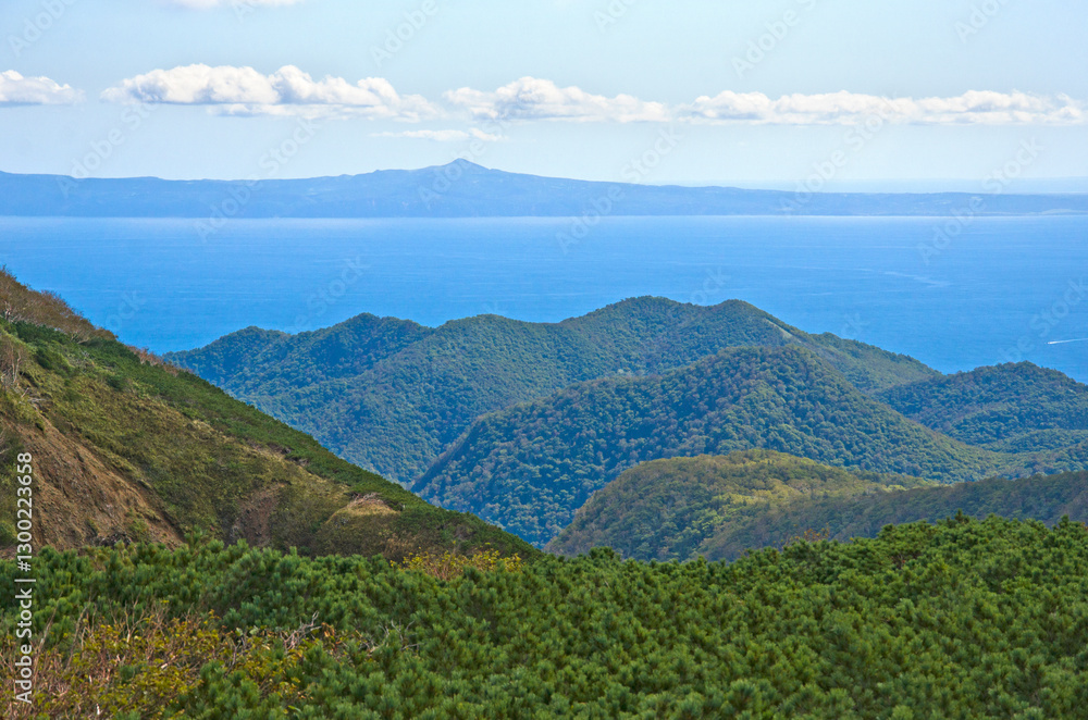 Obraz premium Shiretoko Peninsula in Shiretoko National Park, Hokkaido, Japan.