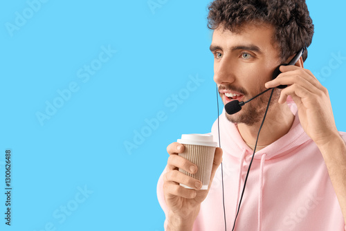 Male technical support agen...