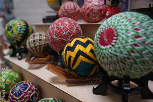 Tableau sur toile Temari. Traditional Japanese souvenir balls. Craft fair.
