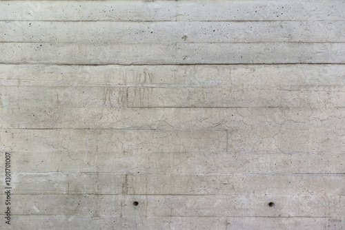 Concrete wall with wooden pattern from form.