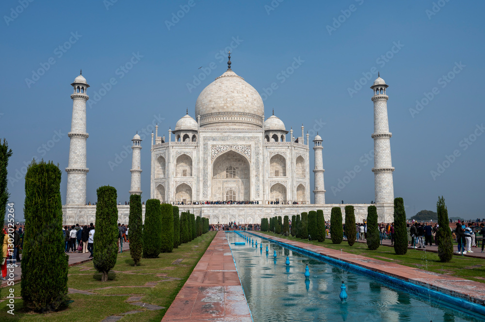 Fototapeta premium Agra , India - 1 January 2025 Taj Mahal Indian Monument UNESCO World Heritage Site Seven Wonders of the World at Agra Uttar Pradesh India Asia, South Asia
