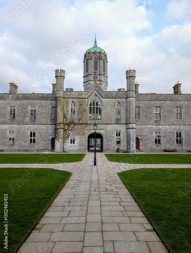Obraz na płótnie The University of Galway, quadrangle in Ireland, historical architecture and landmarks background w salonie