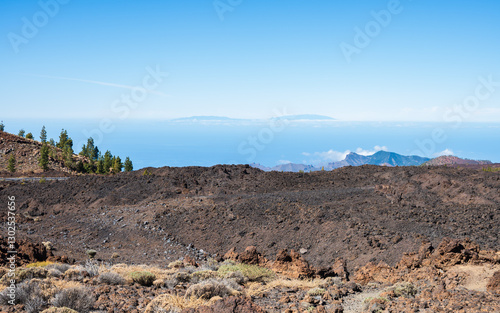 Obraz na płótnie Blick über die Lavafelder vom Teide Nationalpark auf die Nachbarinsel von Teneriffa: La Palma w salonie