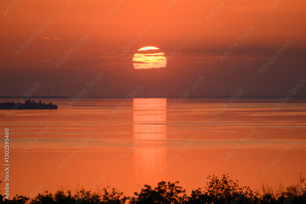 sunset, sun, sea, sky, water, beach, nature, orange, horizon, landscape, cloud, evening, summer, reflection, sunlight, red, boat, coast, beautiful,swallows sunset, sun, sea, sky, water, beach, nature, orange, horizon, landscape, cloud, evening, summer, reflection, sunlight, red, boat, coast, beautiful,swallows