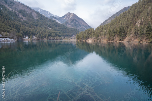 Obraz na płótnie Mirror Lake locate in Jiuzhaigou, Sichuan Province, China w salonie
