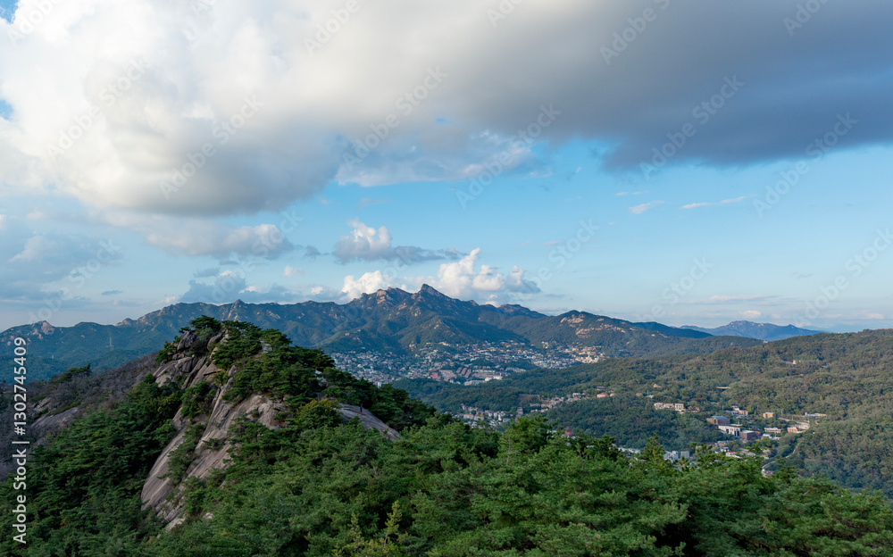 Fototapeta premium inwangsan mountain in seoul south korea