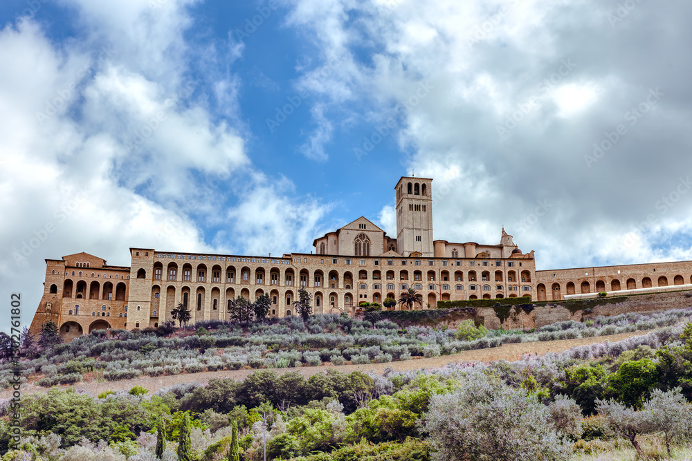 Fototapeta premium The Monastery of the Sacro Convento in Assisi is the main monastery of the Franciscan order. Together with the Church of San Francesco, it is included in the UNESCO World Heritage List.