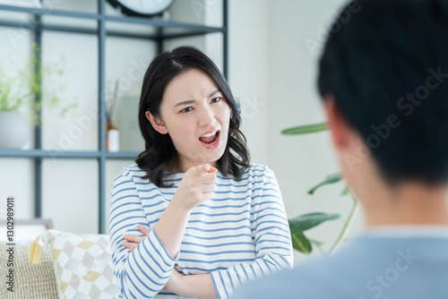 Foto 夫婦喧嘩で怒る妻