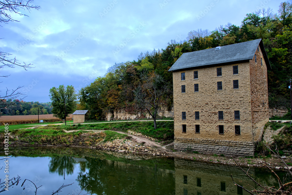 Obraz premium mill on the river