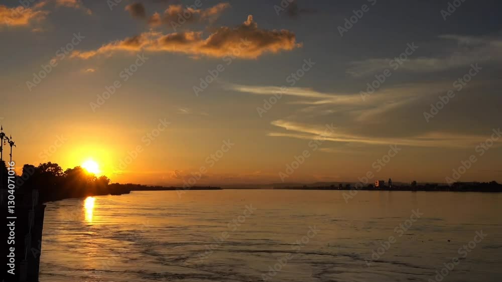 Urban Skyline Sunset Timelapse – Cityscape in Motion Urban Skyline Sunset Timelapse – Cityscape in Motion