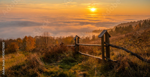 Obraz na płótnie A magnificent autumn sunset over a mountain meadow near the city of Krosno, Poland w salonie