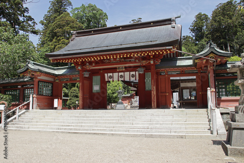 Obraz na płótnie shinto temple (shiwahiko shrine) in shiogama in japan w salonie
