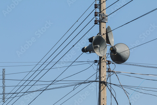 The amplifier is installed on the electric pole for the purpose of communicating and publicizing news.