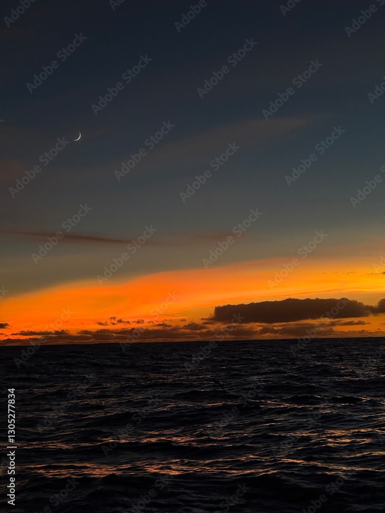 Naklejka premium Norway view sunset mountains