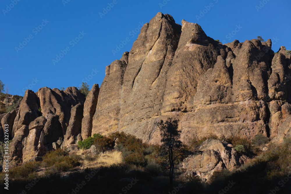 Fototapeta premium Pinnacle rock formations, in central California