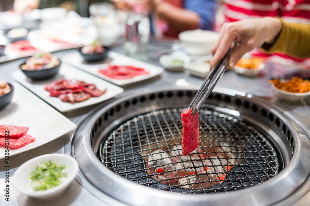 Freshly grilled Japanese style barbecue beef slice