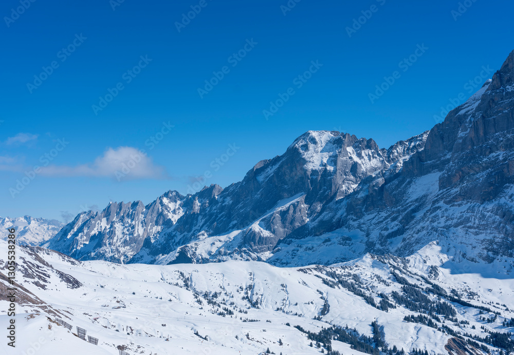 Schnee und Landschaft bei Grindelwald