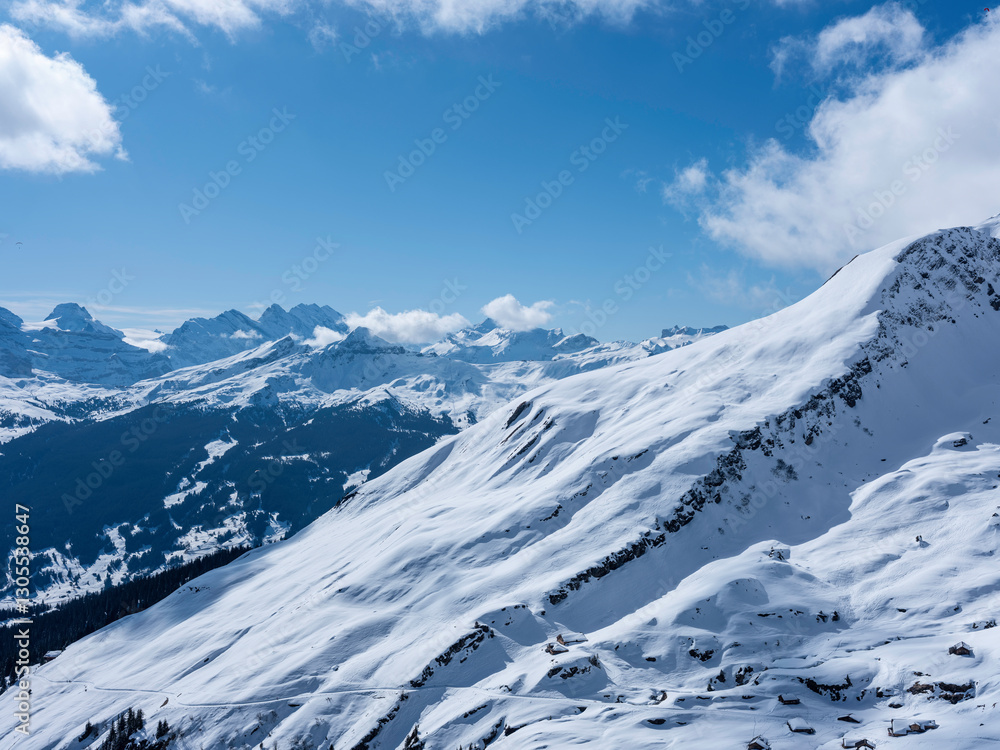 Schnee und Landschaft bei Grindelwald