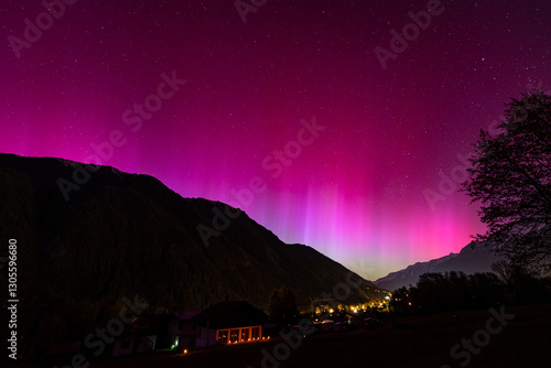 aurore boréale à chamonix mont blanc