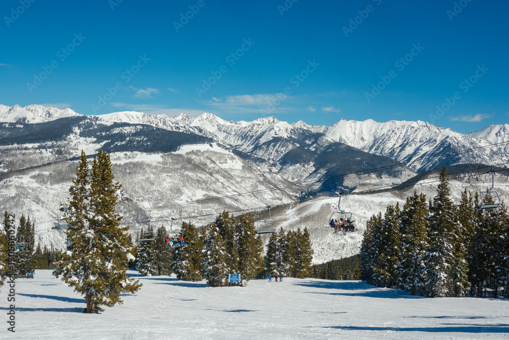 Fototapeta premium snow covered mountains