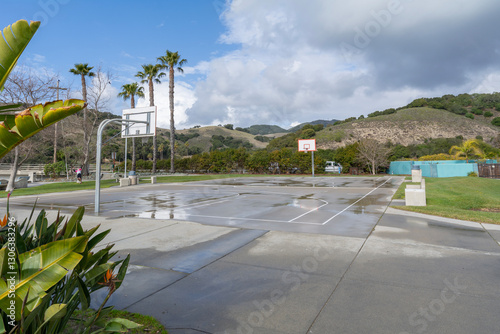 Obraz na płótnie The town of Avila Beach in California on the Pacific Ocean, USA. w salonie