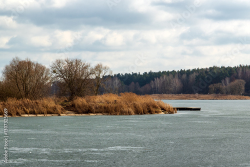 Obraz na płótnie Przedwiośnie nad Stawami Dojlidzkimi,Podlasie, Polska w salonie