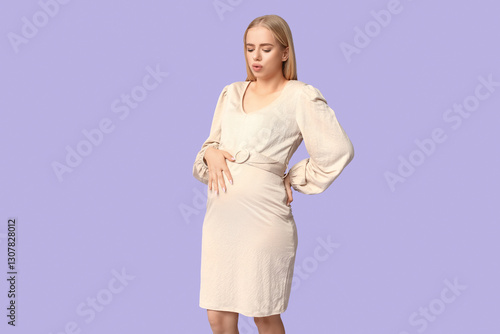 Beautiful young pregnant wo...