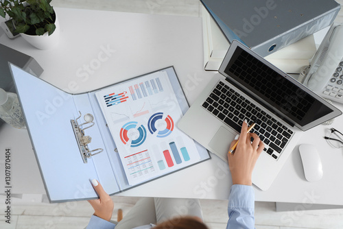 Businesswoman working with ...