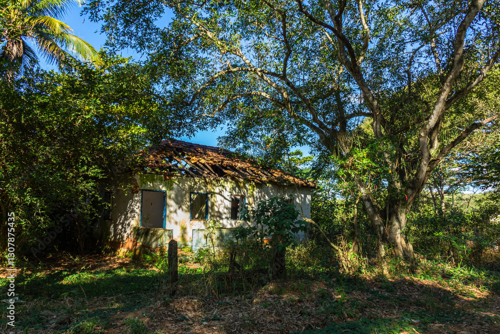 Landscape with abandoned house in rural area of Rio de Janeiro, Brazil. Landscape with abandoned house in rural area of Rio de Janeiro, Brazil.