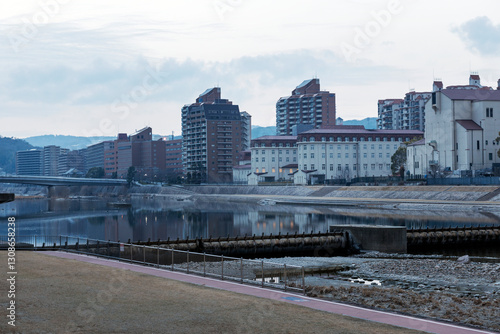 Obraz na płótnie 宝塚市の朝の風景 w salonie