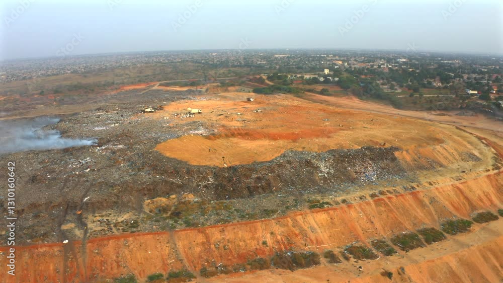 DRONE LUANDA, VIANA LANDFILL MUNLENVOS, DUMPS 