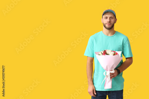 Young delivery man with bou...