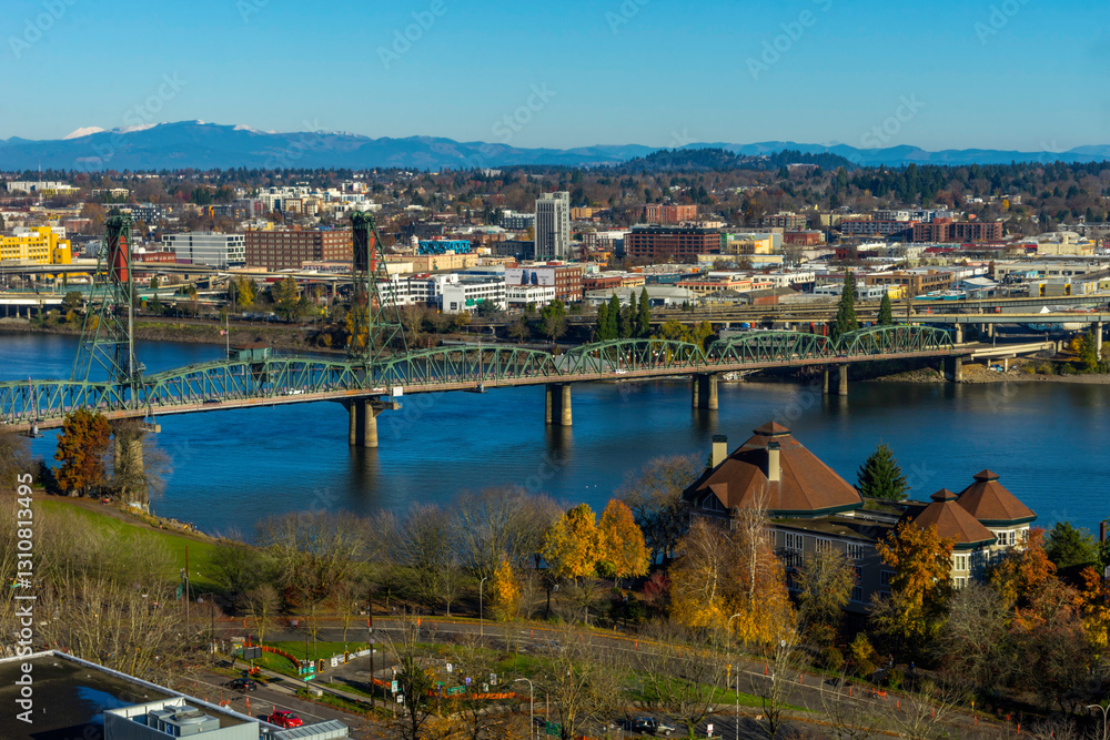 Fototapeta premium Downtown Portland, Oregon State City View 