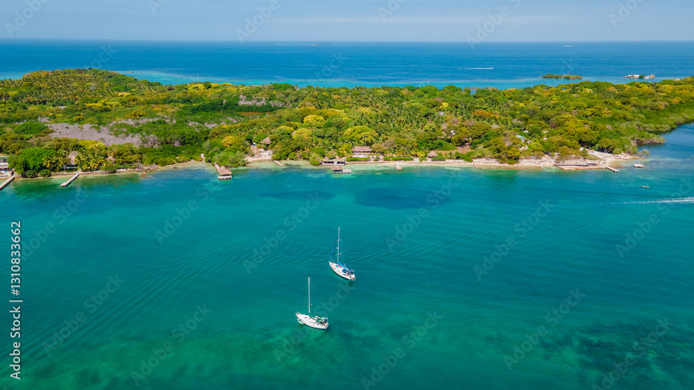 Obraz premium Breathtaking Aerial View of Rosario Islands, Cartagena, Colombia with Sailboats and Clear Blue Waters