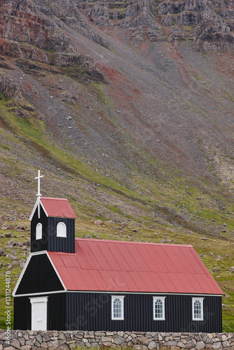 Obraz na płótnie Traditional icelandic metallic roof church in Breidavik. Latrabjarg Peninsula. Iceland w salonie