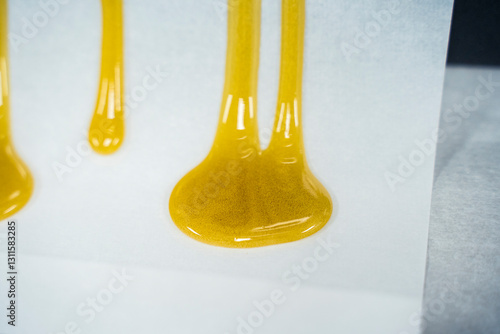 Fresh Pressed Cannabis Live Rosin Macro