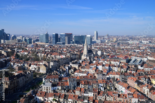 Obraz na płótnie Aerial view on the north of Brussels by clear blue sky w salonie